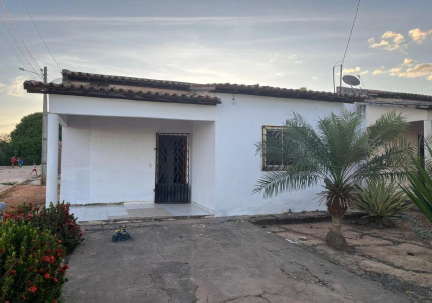 Casa em Governador Archer