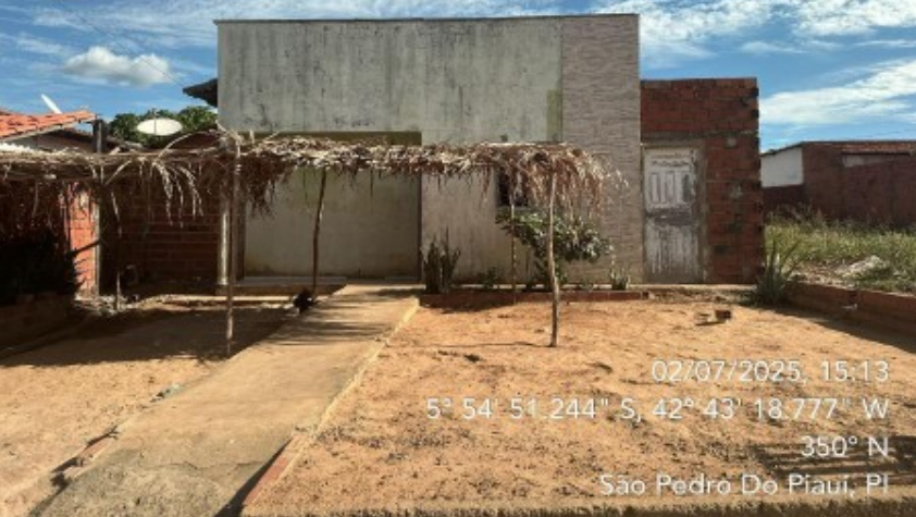 Casa em Alto da Cruz
