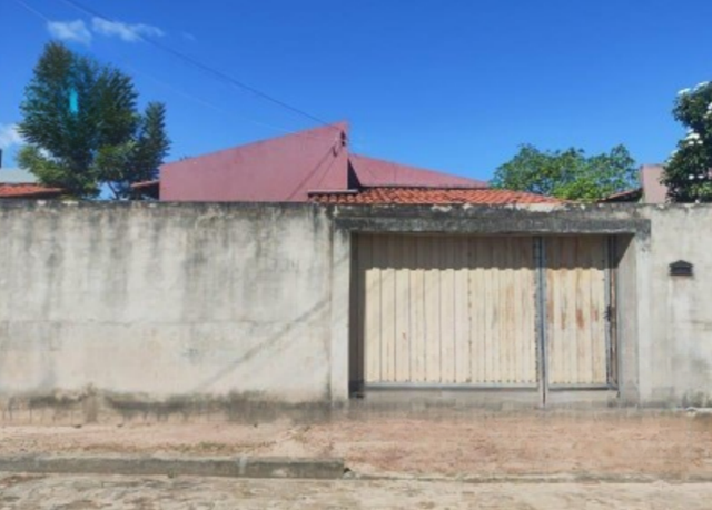 Casa em Baixa da Ema