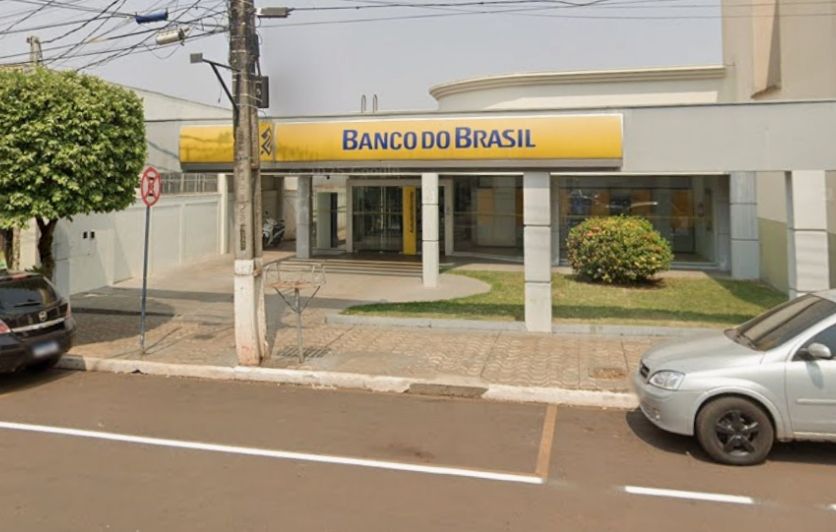 Comercial em Itambé