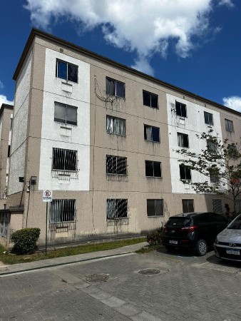 Apartamento em Alberto Maia