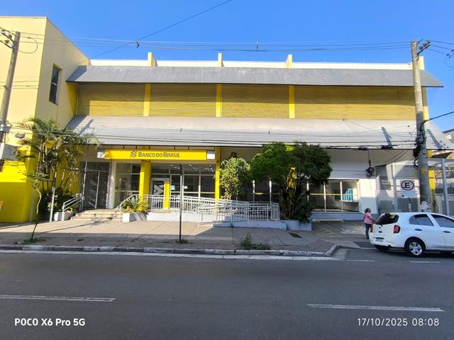 Venda com locação simultânea