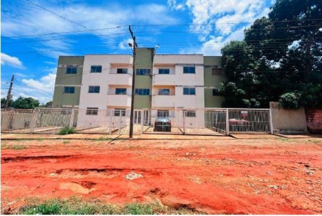 Venda com locação simultânea